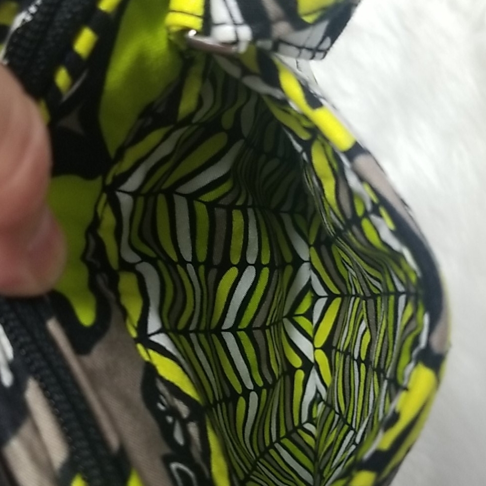 VERA BRADLEY CROSSBODY BAG BLACK AND YELLOW - Picture 5 of 8